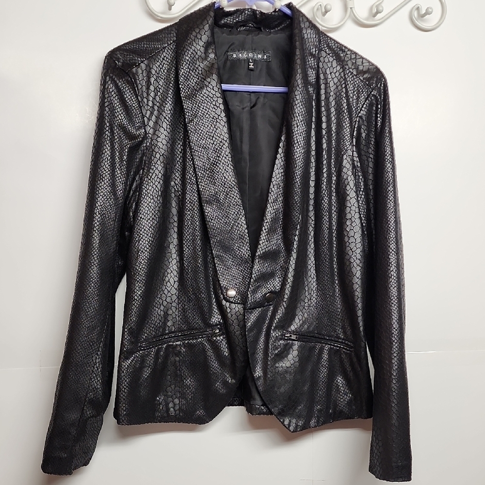 Baccini size L tonal black textured snakeskin print womens blazer. Gothic Classy
